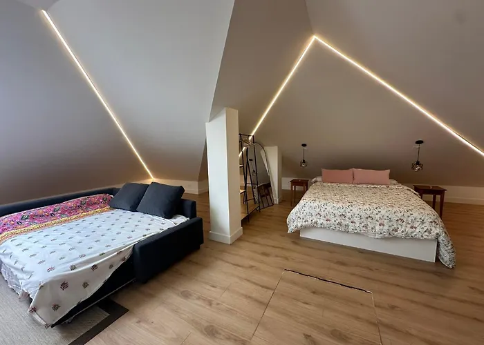 Atico Diafano En De Lujo Δωμάτια σε οικογενειακή κατοικία