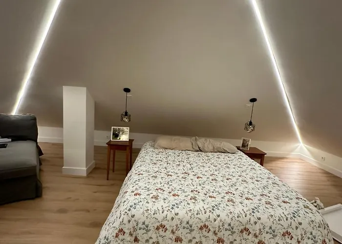 Atico Diafano En De Lujo Δωμάτια σε οικογενειακή κατοικία